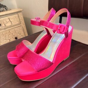 Maripe Fuchsia Glitter Wedge Heels